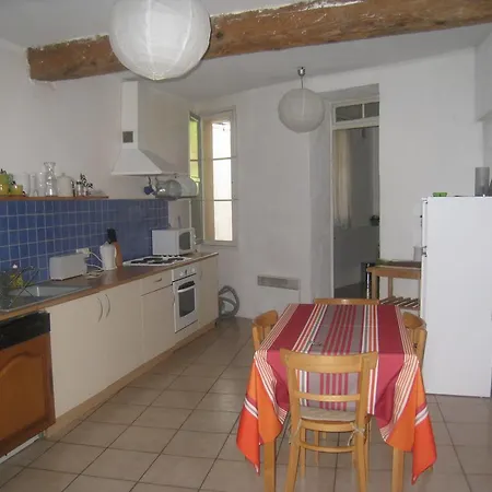 Apartamento Rue Saint Francois De Paule *